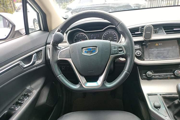 Used Geely Auto Emgrand GS 2016 Elegant Edition 1.3T Manual LingShang Model Steering Wheel