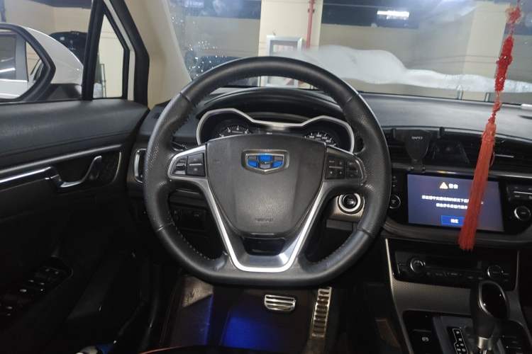 Used Geely Auto Emgrand GS 2016 Sport Edition 1.8L Automatic LingShang Model Steering Wheel