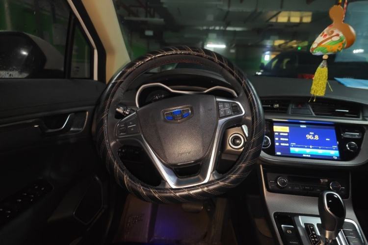 Used Geely Auto Emgrand GS 2016 Elegant Edition 1.8L Automatic LingShang Model Steering Wheel