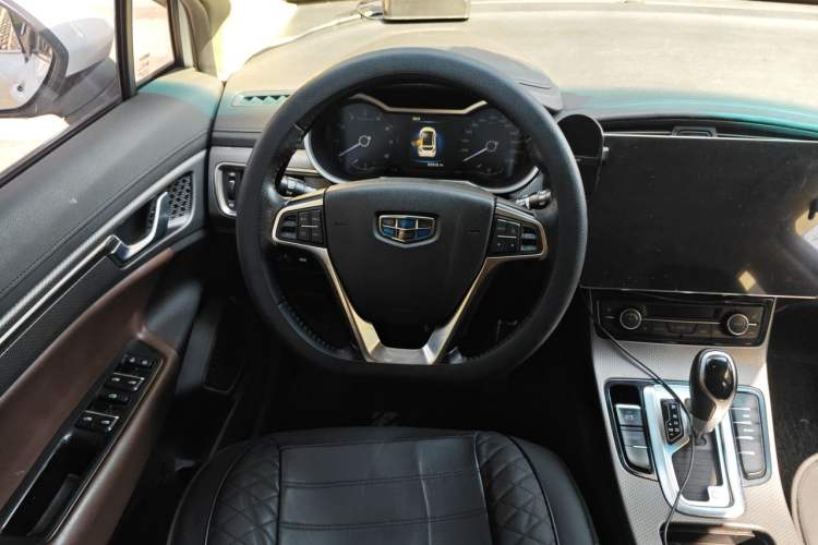 Used Geely Auto Emgrand GS 2016 Sport Edition 1.3T Automatic ZhenShang Model Steering Wheel