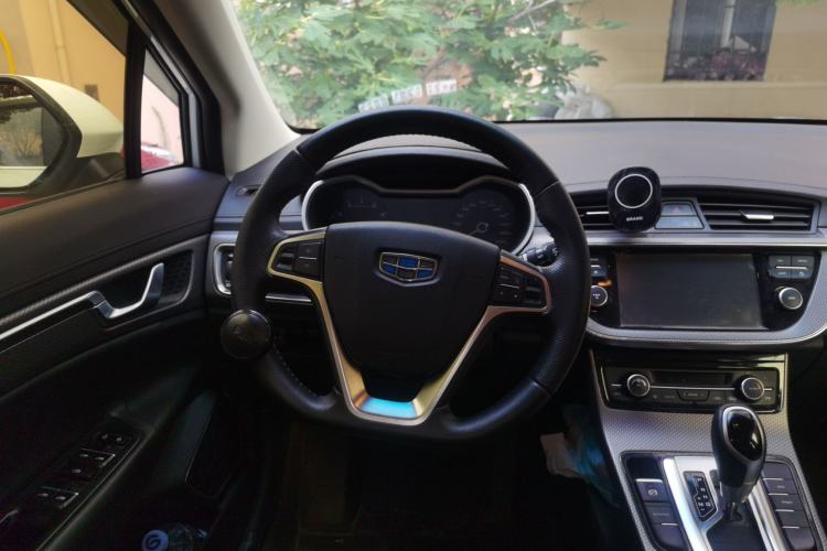 Used Geely Auto Emgrand GS 2016 Elegant Edition 1.8L Automatic LingShang Model Steering Wheel