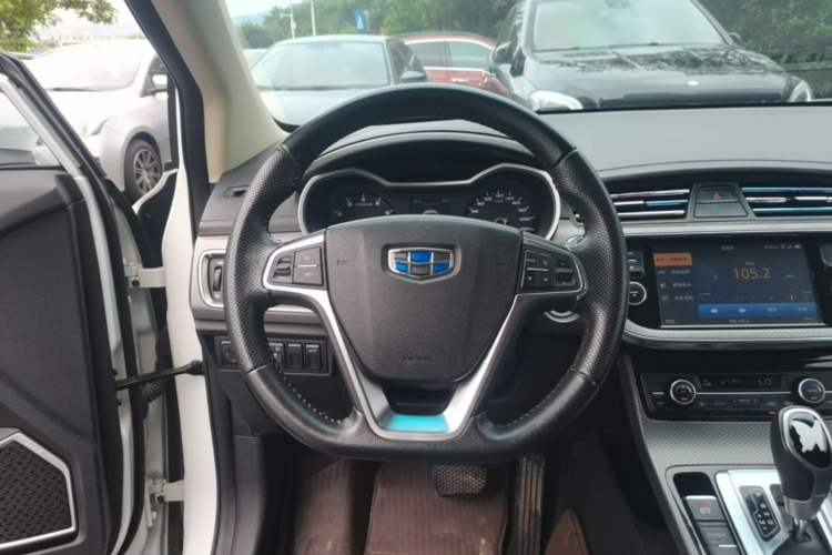 Used Geely Auto Emgrand GS 2016 Elegant Edition 1.3T Automatic LingShang Model Steering Wheel