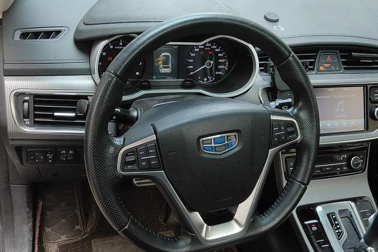 Used Geely Auto Emgrand GS 2016 Sport Edition 1.3T Automatic ZhenShang Model Steering Wheel