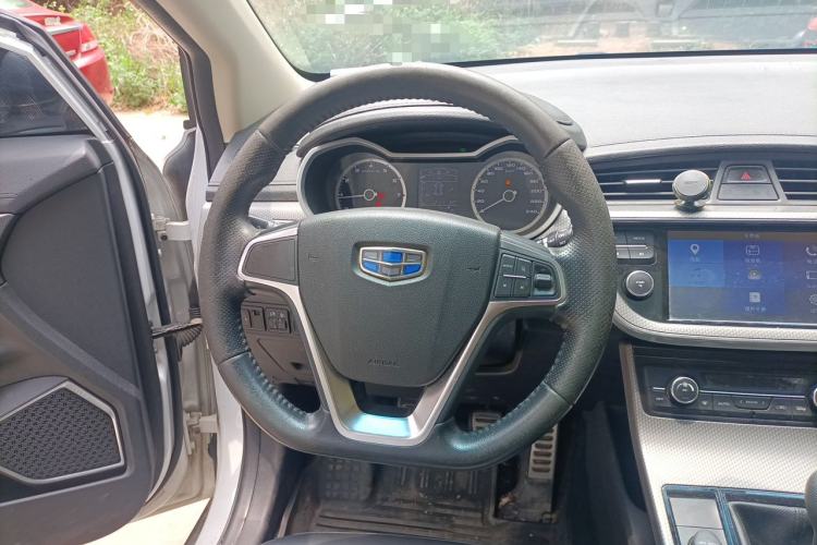 Used Geely Auto Emgrand GS 2016 Sports Edition 1.8L Manual LingShang Model Steering Wheel
