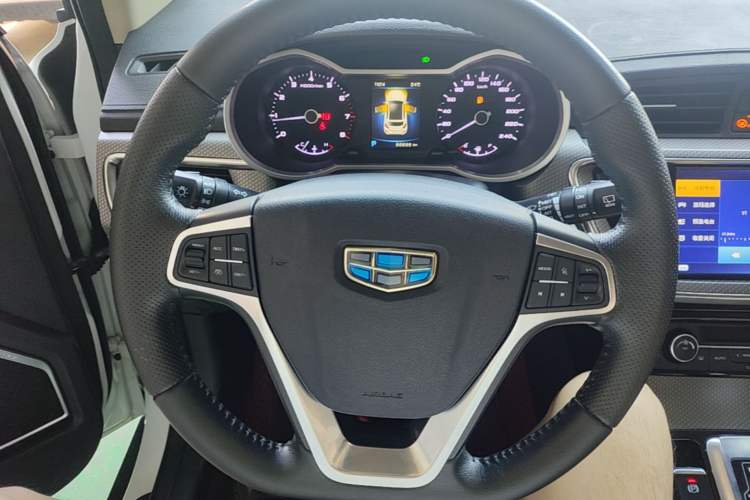 Used Geely Auto Emgrand GS 2016 Sport Edition 1.3T Automatic ZhenShang Model Steering Wheel