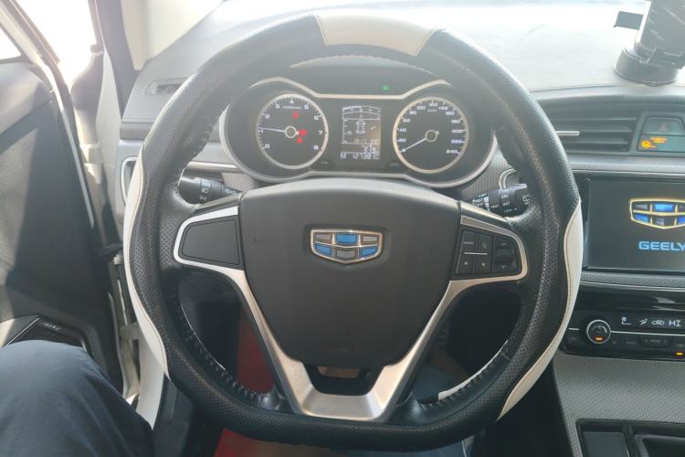 Used Geely Auto Emgrand GS 2016 Sports Edition 1.8L Manual LingShang Model Steering Wheel