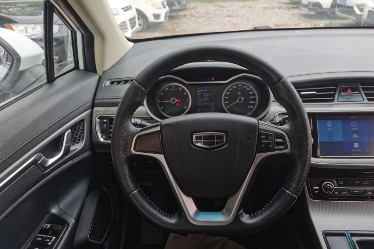 Used Geely Auto Emgrand GS 2016 Elegant Edition 1.8L Manual LingShang Model Steering Wheel