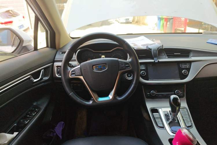 Used Geely Auto Emgrand GS 2016 Elegant Edition 1.3T Automatic LingShang Model Steering Wheel