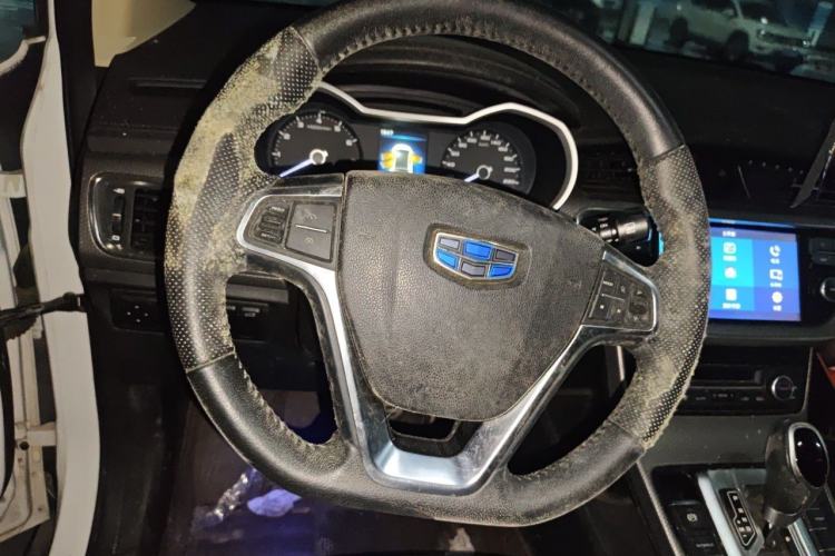 Used Geely Auto Emgrand GS 2016 Sport Edition 1.8L Automatic LingShang Model Steering Wheel