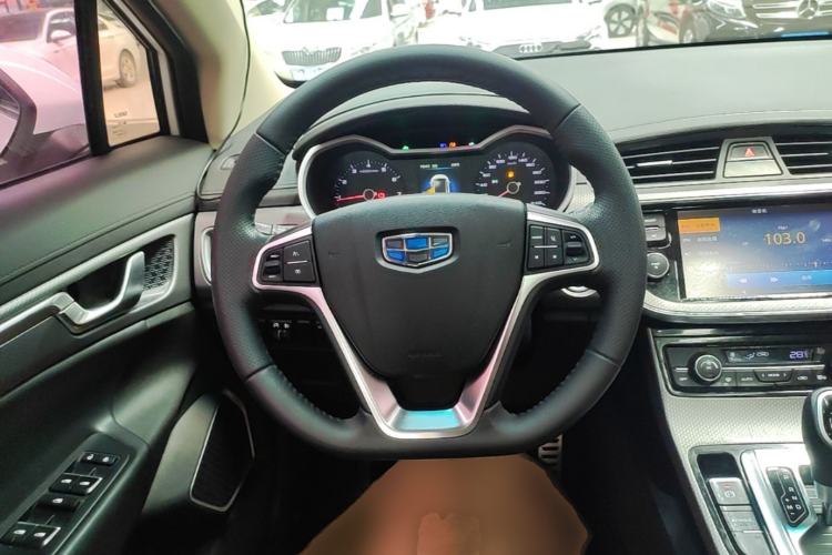 Used Geely Auto Emgrand GS 2016 Sport Edition 1.8L Automatic LingShang Model Steering Wheel