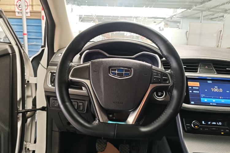Used Geely Auto Emgrand GS 2016 Elegant Edition 1.8L Manual LingShang Model Steering Wheel