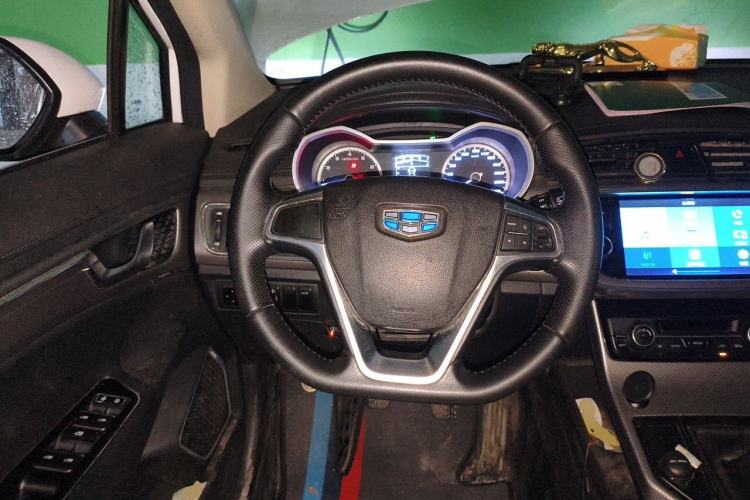 Used Geely Auto Emgrand GS 2016 Elegant Edition 1.8L Manual LingShang Model Steering Wheel
