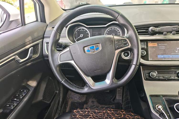 Used Geely Auto Emgrand GS 2016 Sports Edition 1.8L Manual LingShang Model Steering Wheel