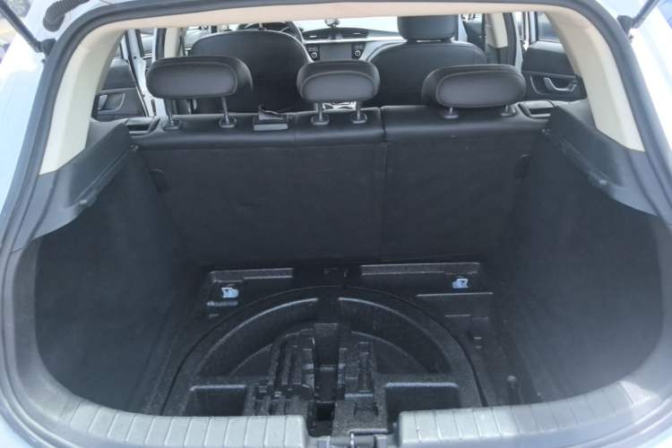 Used Geely Auto Emgrand GS 2016 Sport Edition 1.3T Manual LingShang Model Trunk