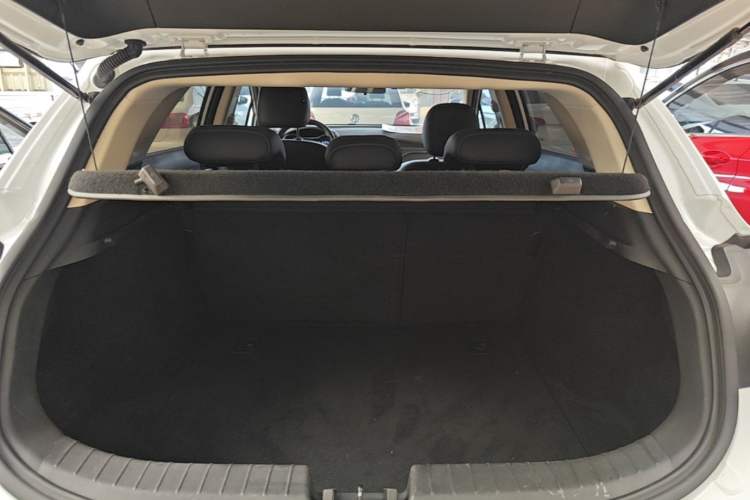 Used Geely Auto Emgrand GS 2016 Sport Edition 1.3T Automatic ZhenShang Model Trunk