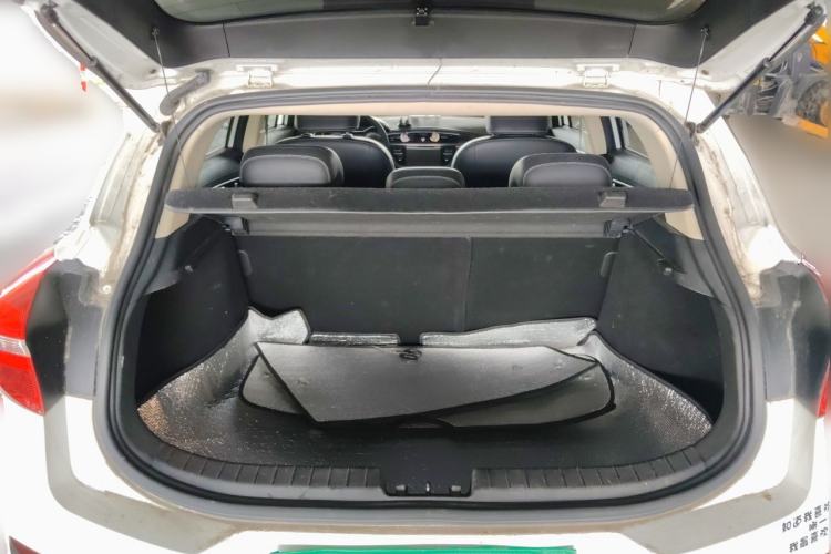 Used Geely Auto Emgrand GS 2016 Elegant Edition 1.8L Manual LingShang Model Trunk