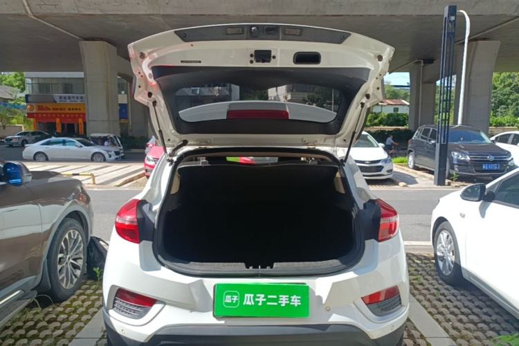 Used Geely Auto Emgrand GS 2016 Elegant Edition 1.3T Manual LingShang Model Trunk