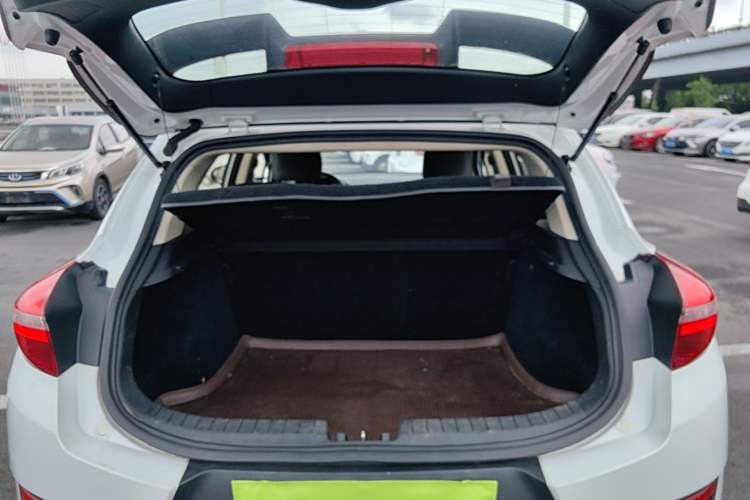 Used Geely Auto Emgrand GS 2016 Sports Edition 1.8L Manual LingShang Model Trunk
