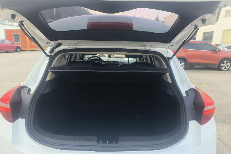 Used Geely Auto Emgrand GS 2016 Elegant Edition 1.8L Automatic LingShang Model Trunk
