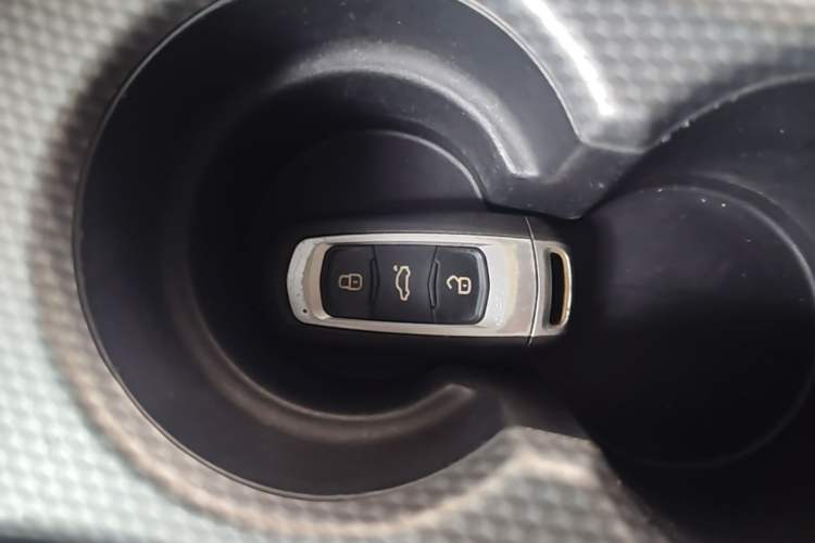 Used Geely Auto Emgrand GS 2016 Sports Edition 1.8L Manual LingShang Model Vehicle Key