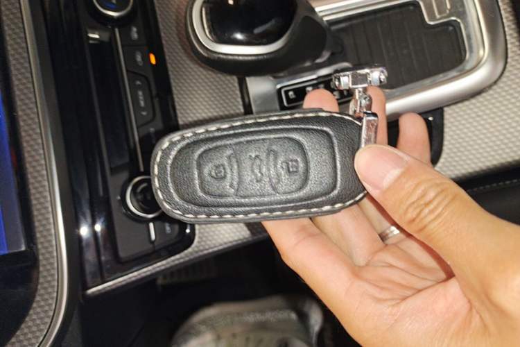 Used Geely Auto Emgrand GS 2016 Sport Edition 1.8L Automatic LingShang Model Vehicle Key