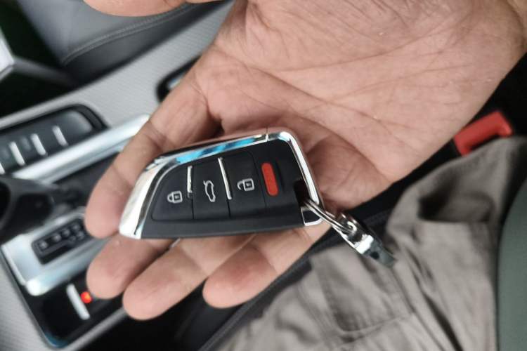 Used Geely Auto Emgrand GS 2016 Sport Edition 1.3T Automatic LingShang Model Vehicle Key