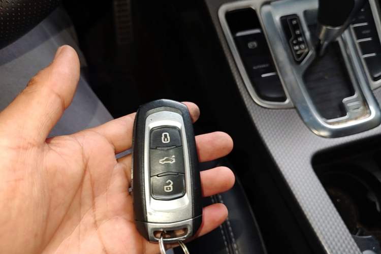 Used Geely Auto Emgrand GS 2016 Sport Edition 1.8L Automatic LingShang Model Vehicle Key