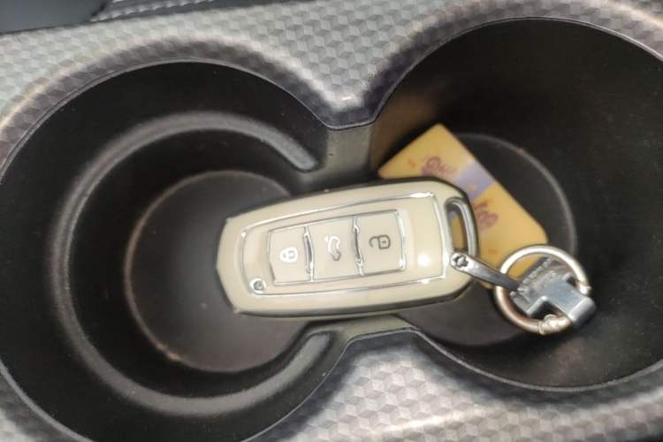 Used Geely Auto Emgrand GS 2016 Sports Edition 1.8L Manual LingShang Model Vehicle Key