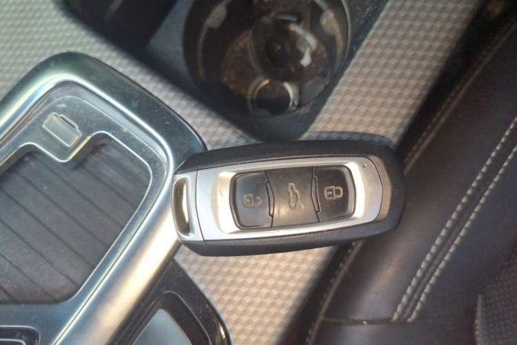 Used Geely Auto Emgrand GS 2016 Sport Edition 1.8L Automatic LingShang Model Vehicle Key