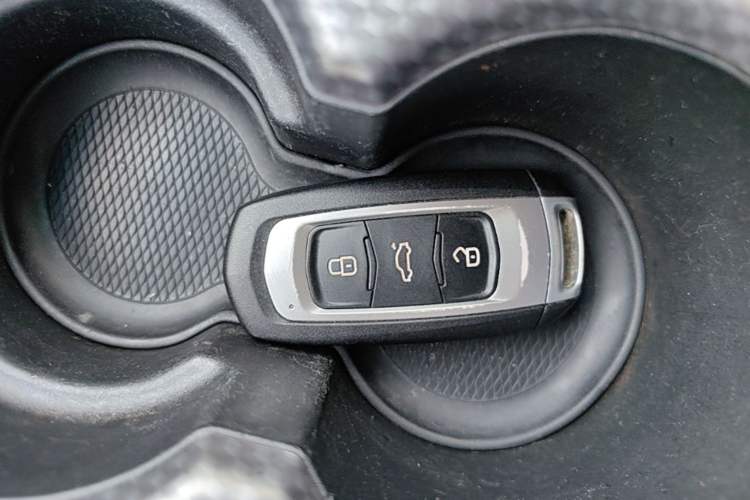 Used Geely Auto Emgrand GS 2016 Sports Edition 1.8L Manual LingShang Model Vehicle Key
