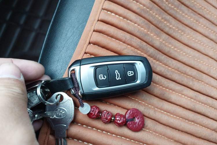 Used Geely Auto Emgrand GS 2016 Elegant Edition 1.8L Manual LingShang Model Vehicle Key
