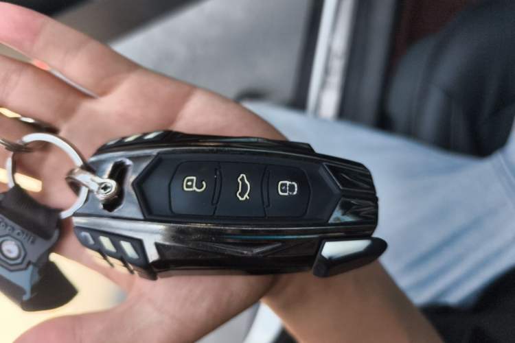 Used Geely Auto Emgrand GS 2016 Sport Edition 1.3T Automatic LingShang Model Vehicle Key