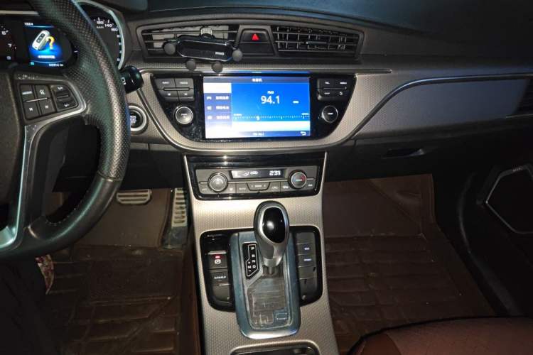 Used Geely Auto Emgrand GS 2016 Sport Edition 1.3T Automatic LingShang Model Audio And AC Panel