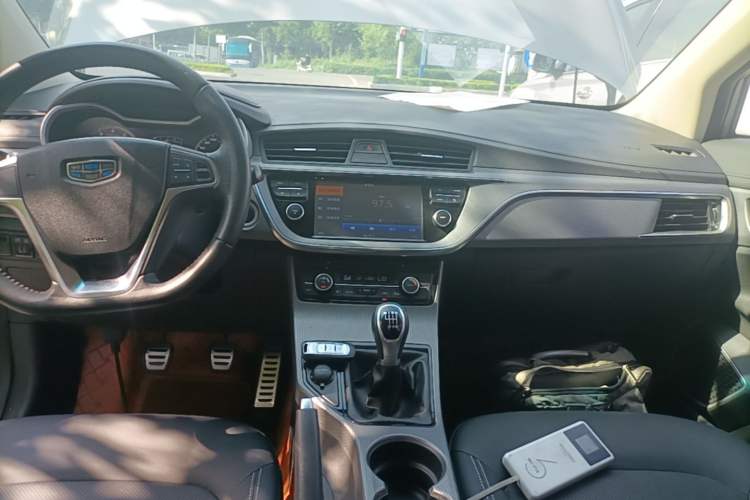 Used Geely Auto Emgrand GS 2016 Sport Edition 1.3T Manual LingShang Model Audio And AC Panel