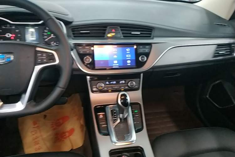 Used Geely Auto Emgrand GS 2016 Elegant Edition 1.8L Automatic LingShang Model Audio And AC Panel