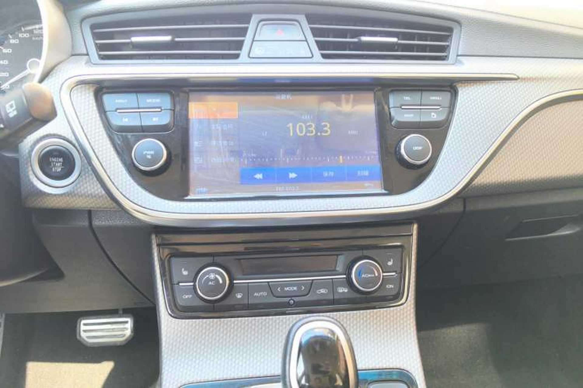 Used Geely Auto Emgrand GS 2016 Sport Edition 1.3T Automatic ZhenShang Model Audio And AC Panel