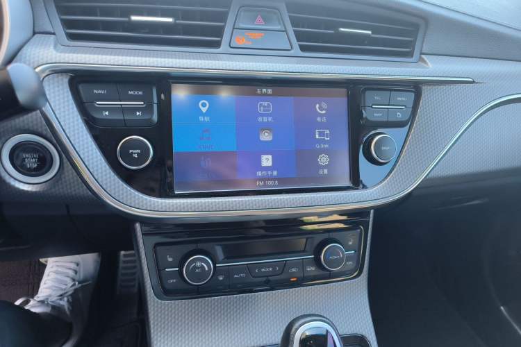 Used Geely Auto Emgrand GS 2016 Sport Edition 1.3T Automatic ZhenShang Model Audio And AC Panel