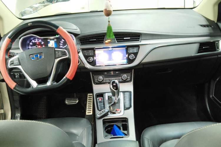 Used Geely Auto Emgrand GS 2016 Sport Edition 1.3T Automatic LingShang Model Center Console