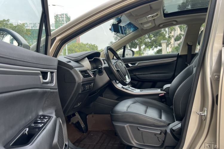 Used Geely Auto Emgrand GS 2016 Sport Edition 1.8L Automatic LingShang Model Driver Seat
