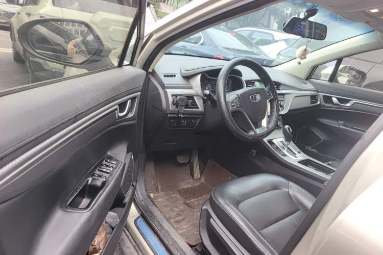 Used Geely Auto Emgrand GS 2016 Elegant Edition 1.3T Automatic LingShang Model Driver Seat