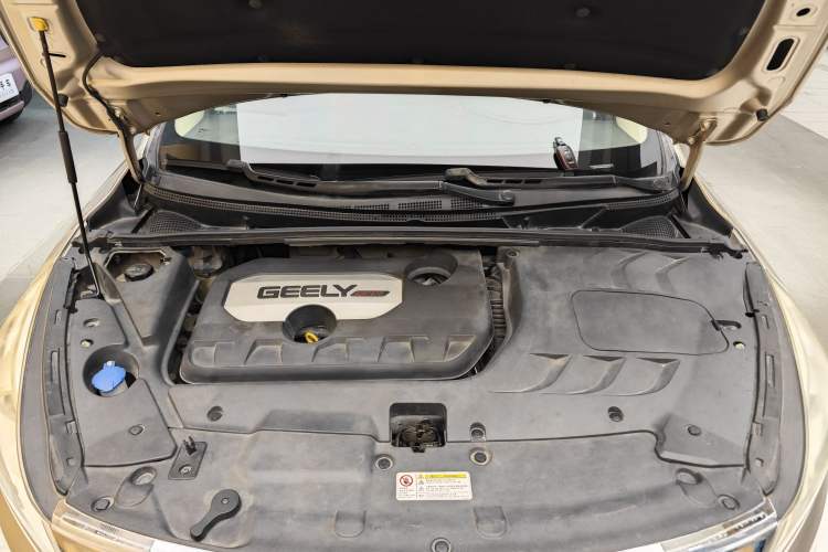 Used Geely Auto Emgrand GS 2016 Elegant Edition 1.8L Manual LingShang Model Engine Bay