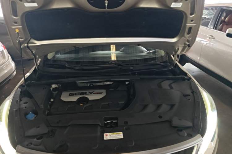 Used Geely Auto Emgrand GS 2016 Sports Edition 1.8L Manual LingShang Model Engine Bay