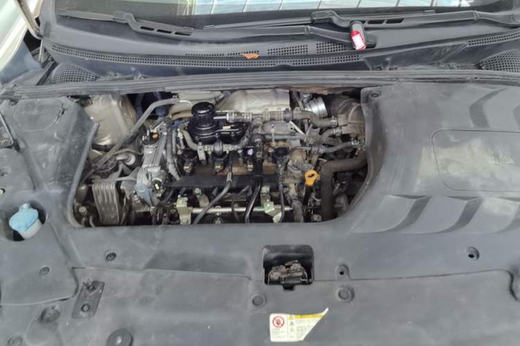 Used Geely Auto Emgrand GS 2016 Elegant Edition 1.3T Manual LingShang Model Engine Bay