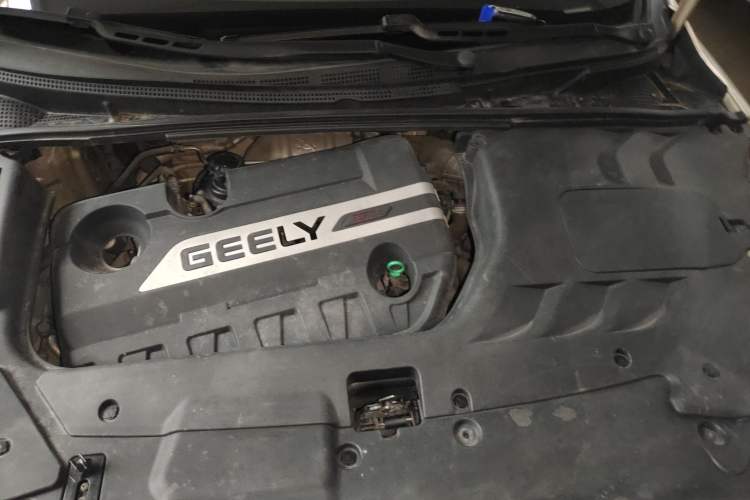 Used Geely Auto Emgrand GS 2016 Sport Edition 1.3T Automatic LingShang Model Engine Bay