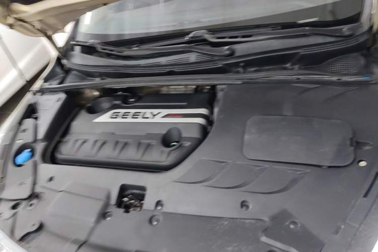 Used Geely Auto Emgrand GS 2016 Elegant Edition 1.3T Automatic LingShang Model Engine Bay