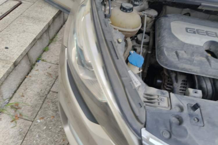 Used Geely Auto Emgrand GS 2016 Sports Edition 1.8L Manual LingShang Model Engine Bay Right
