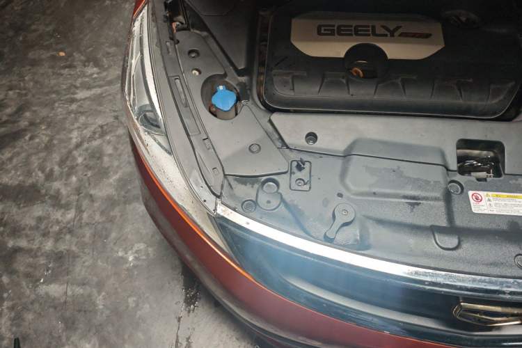 Used Geely Auto Emgrand GS 2016 Elegant Edition 1.8L Manual LingShang Model Engine Bay Right