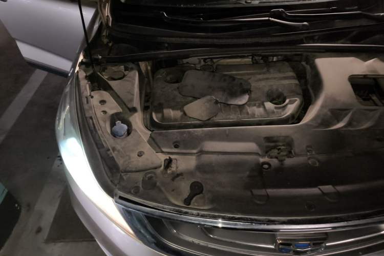 Used Geely Auto Emgrand GS 2016 Elegant Edition 1.3T Automatic LingShang Model Engine Bay Right