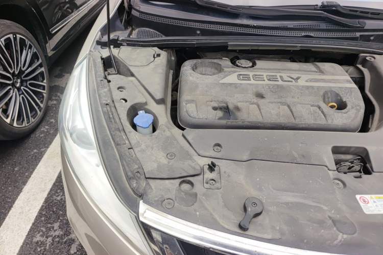 Used Geely Auto Emgrand GS 2016 Elegant Edition 1.3T Automatic LingShang Model Engine Bay Right
