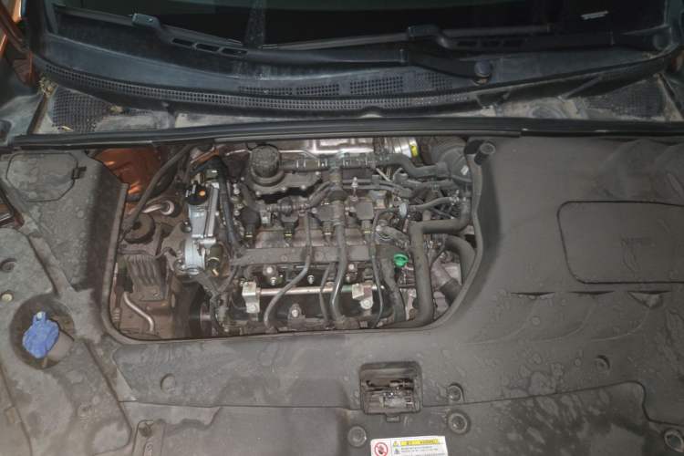 Used Geely Auto Emgrand GS 2016 Sport Edition 1.3T Automatic LingShang Model Engine Bay